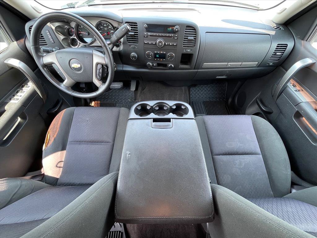 Used 2011 Chevrolet Silverado 1500 LT w/ All-Star Edition AWD/4WD image 10