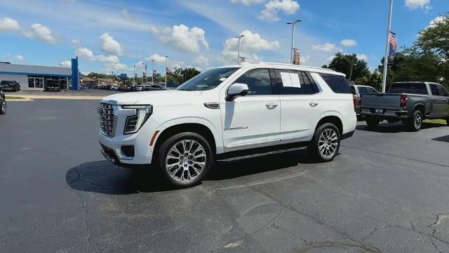 Certified 2025 GMC Yukon Denali AWD/4WD image 4