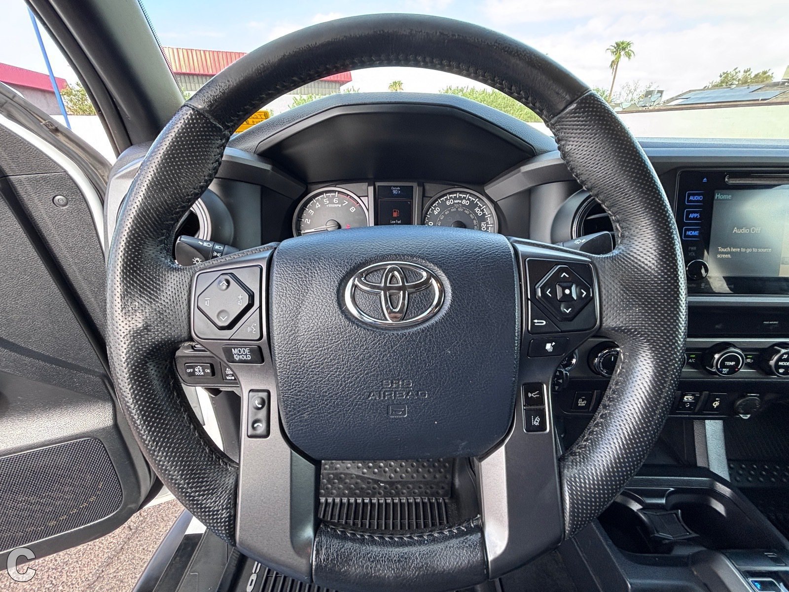 Used 2019 Toyota Tacoma TRD Off-Road w/ Technology Package AWD/4WD image 22