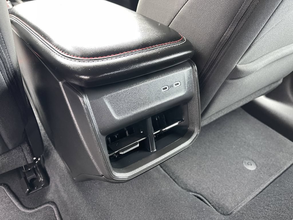 New 2026 Dodge Charger R/T w/ Blacktop Package AWD/4WD image 18