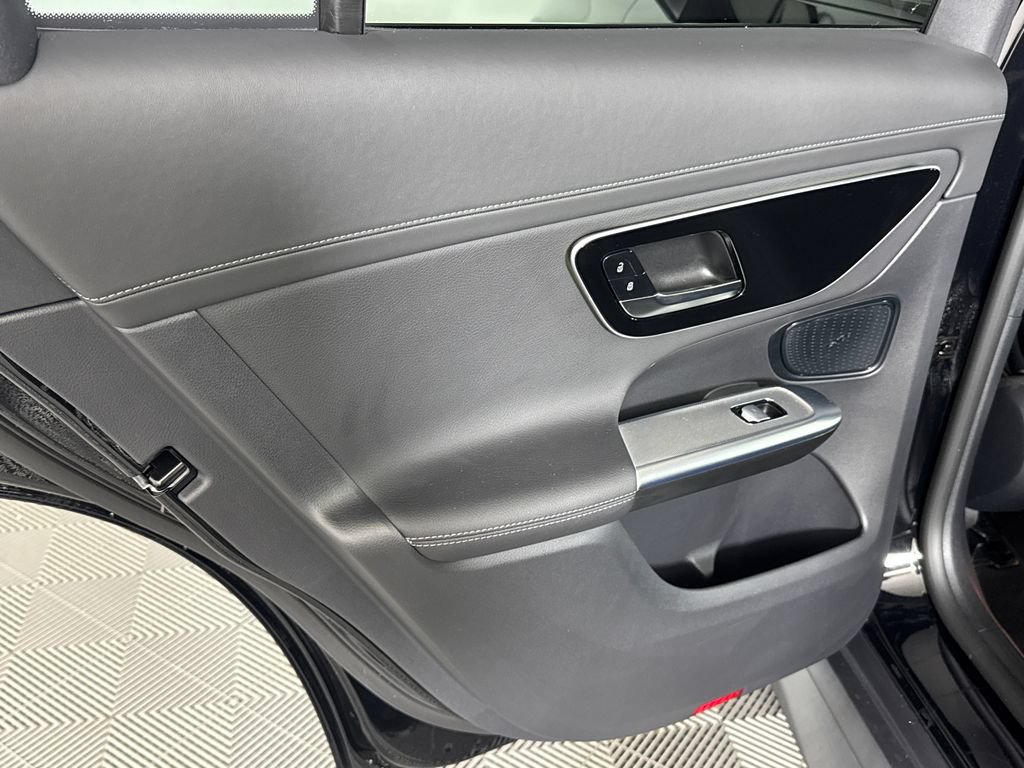Certified 2024 Mercedes-Benz GLC 300 4MATIC image 18