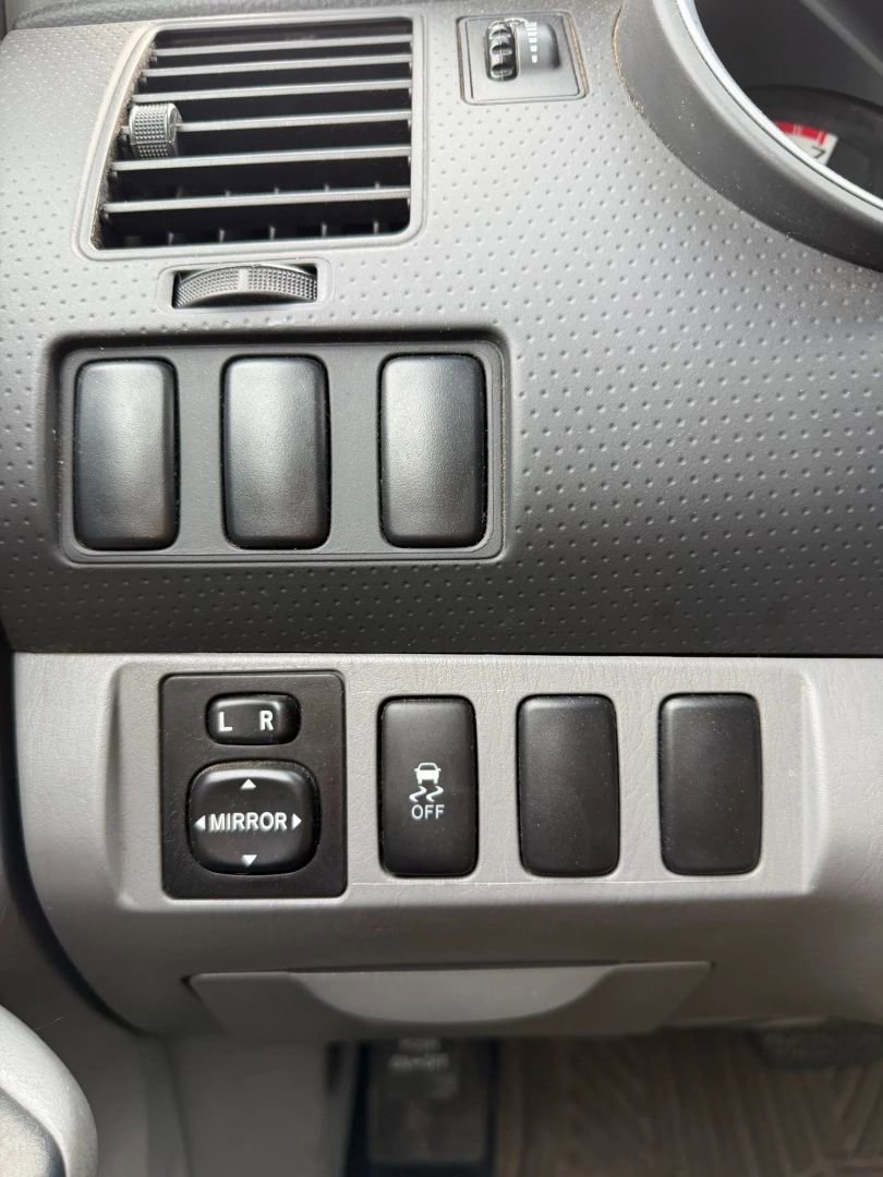 Used 2013 Toyota Tacoma 2WD Access Cab w/ SR5 Pkg image 26