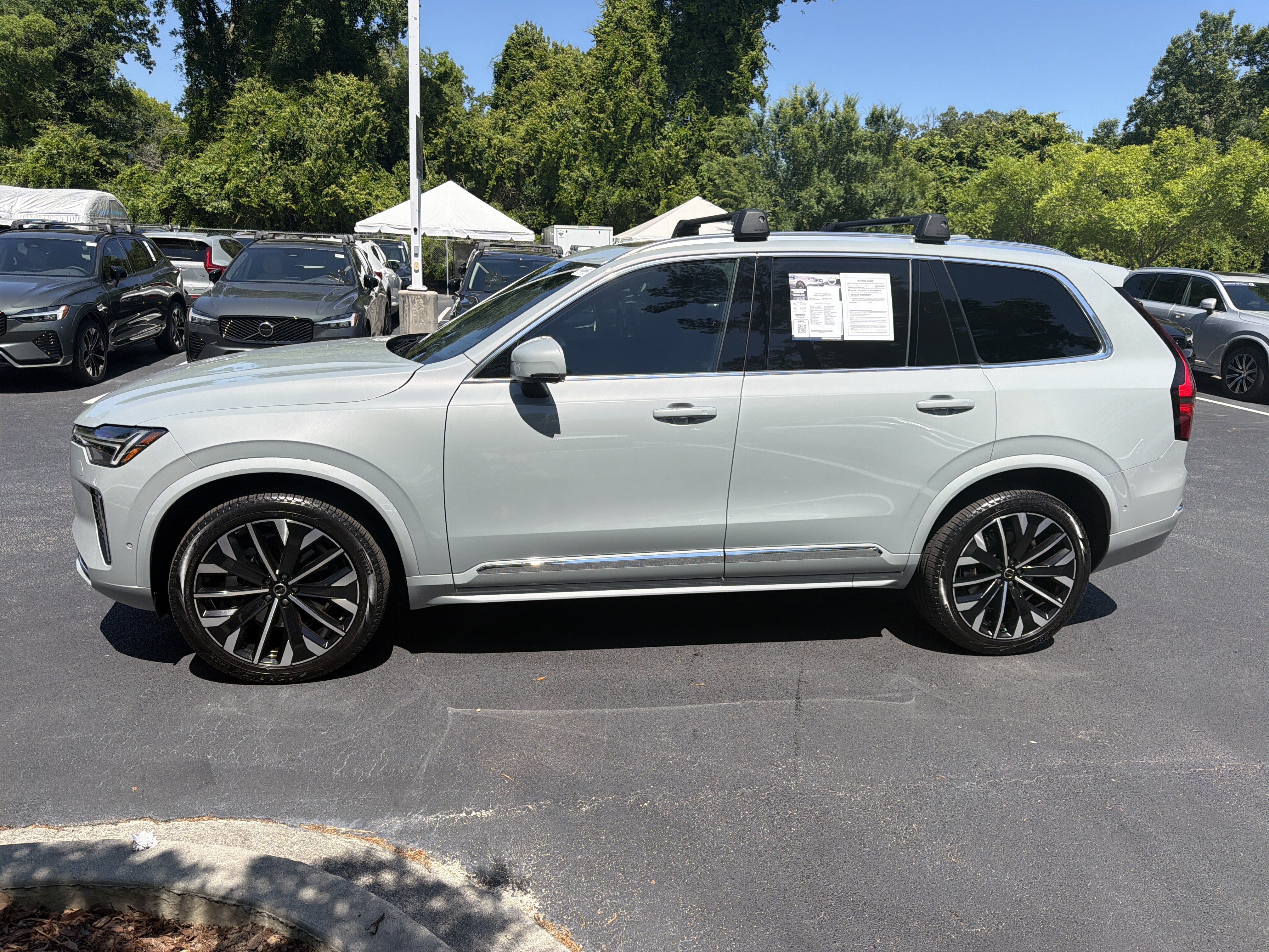 Certified 2026 Volvo XC90 B6 Plus w/ Protection Package Premier AWD/4WD image 32
