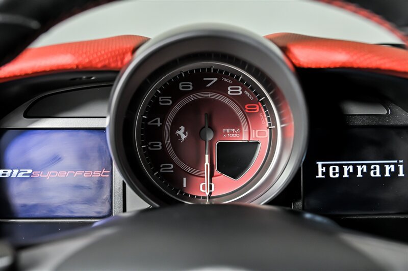 Used 2019 Ferrari 812 Superfast RWD image 28