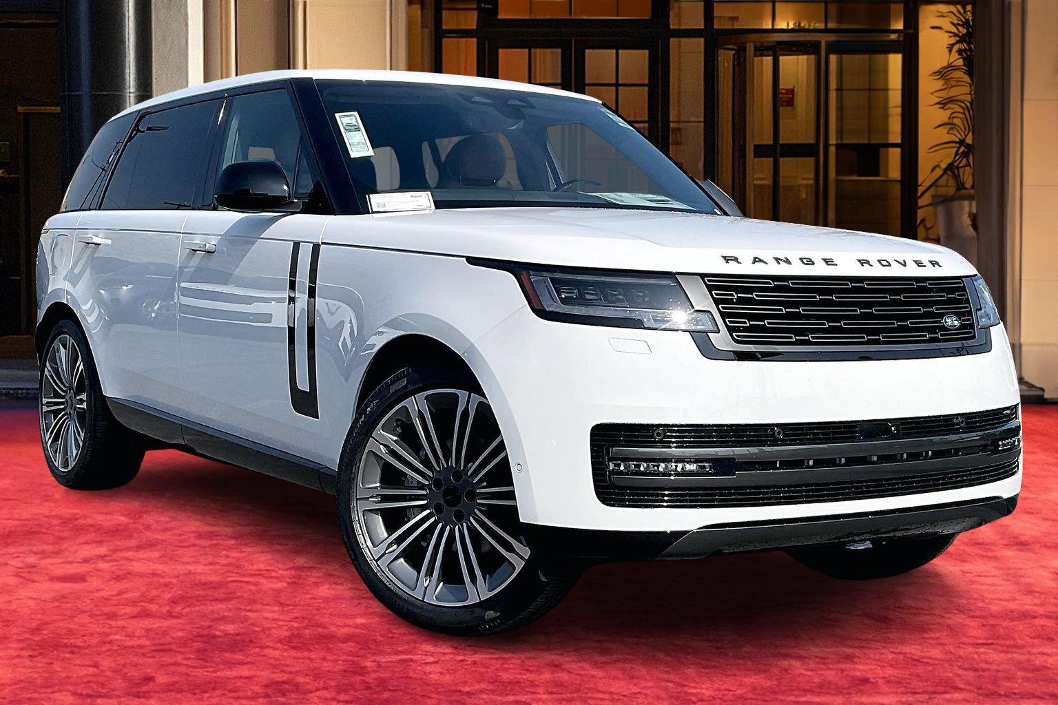New 2026 Land Rover Range Rover Long Wheelbase SE image 20