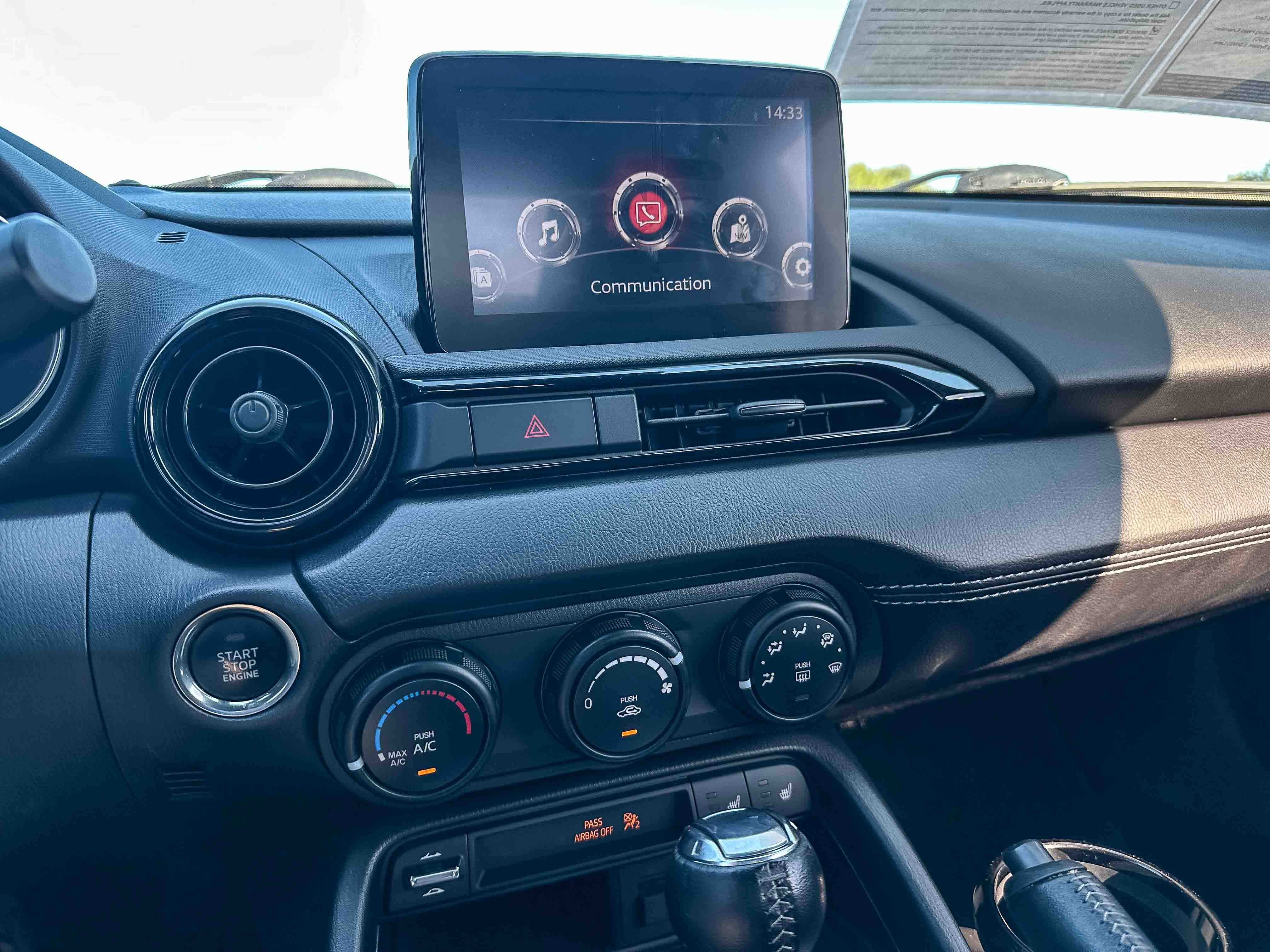 Used 2021 MAZDA MX-5 Miata RF Club image 26