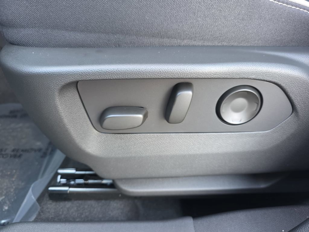 New 2026 Buick Envision Sport Touring image 33