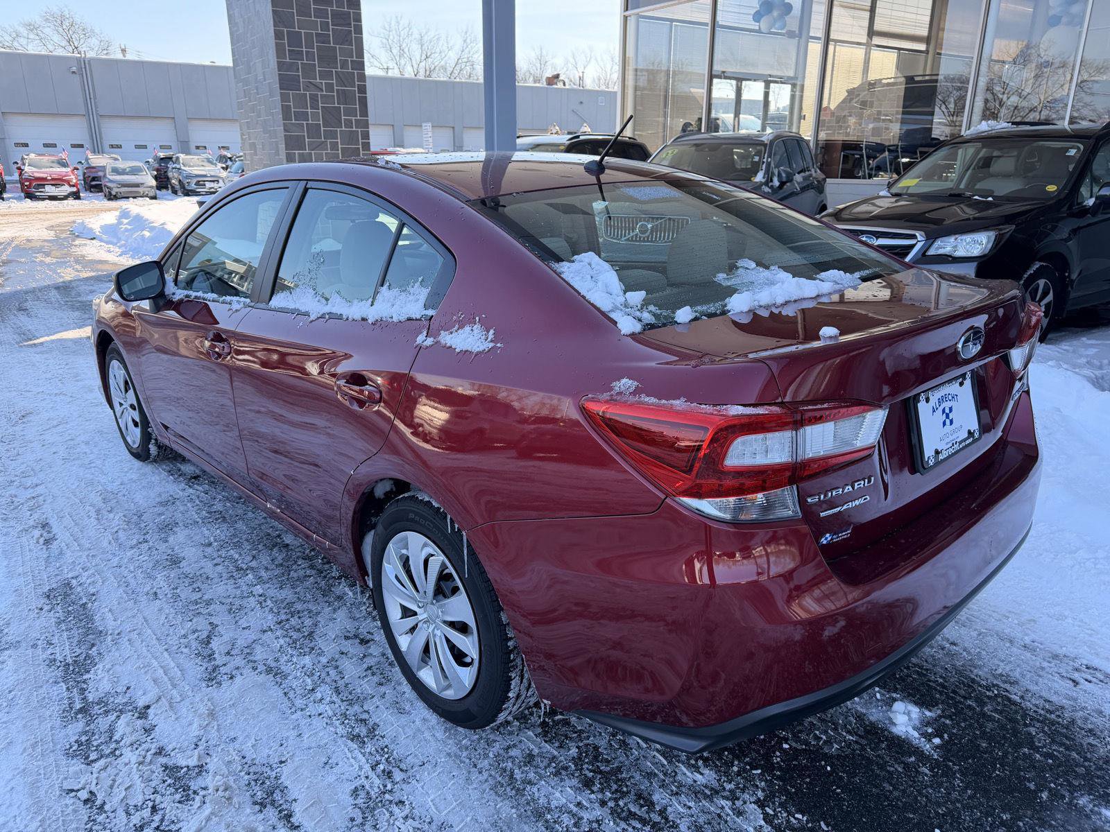 Used 2023 Subaru Impreza 2.0i image 3