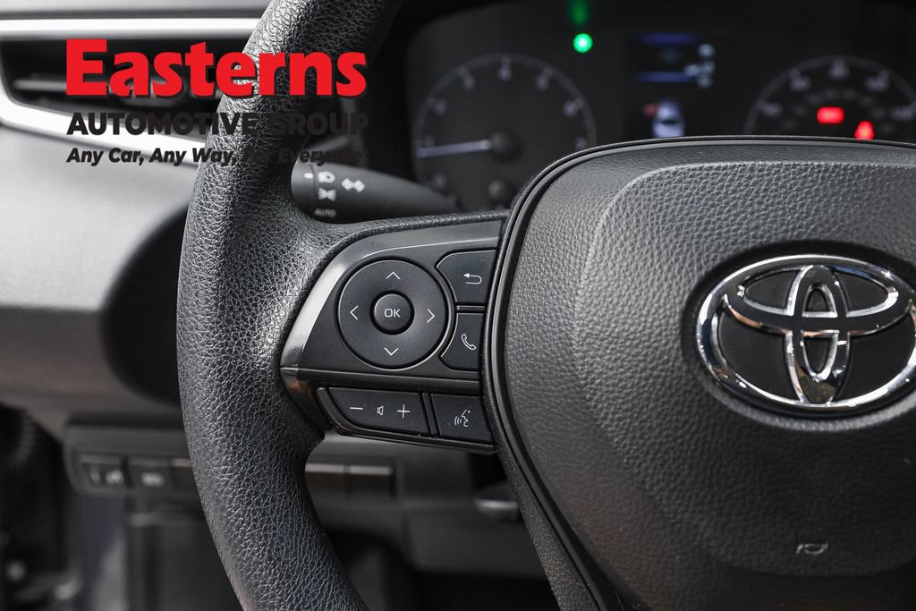 Used 2024 Toyota Corolla LE FWD image 14