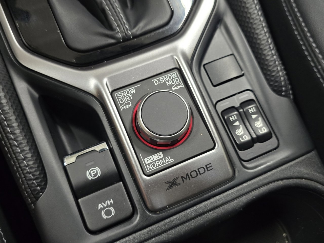 Used 2022 Subaru Forester Limited w/ Popular Package #2 image 7