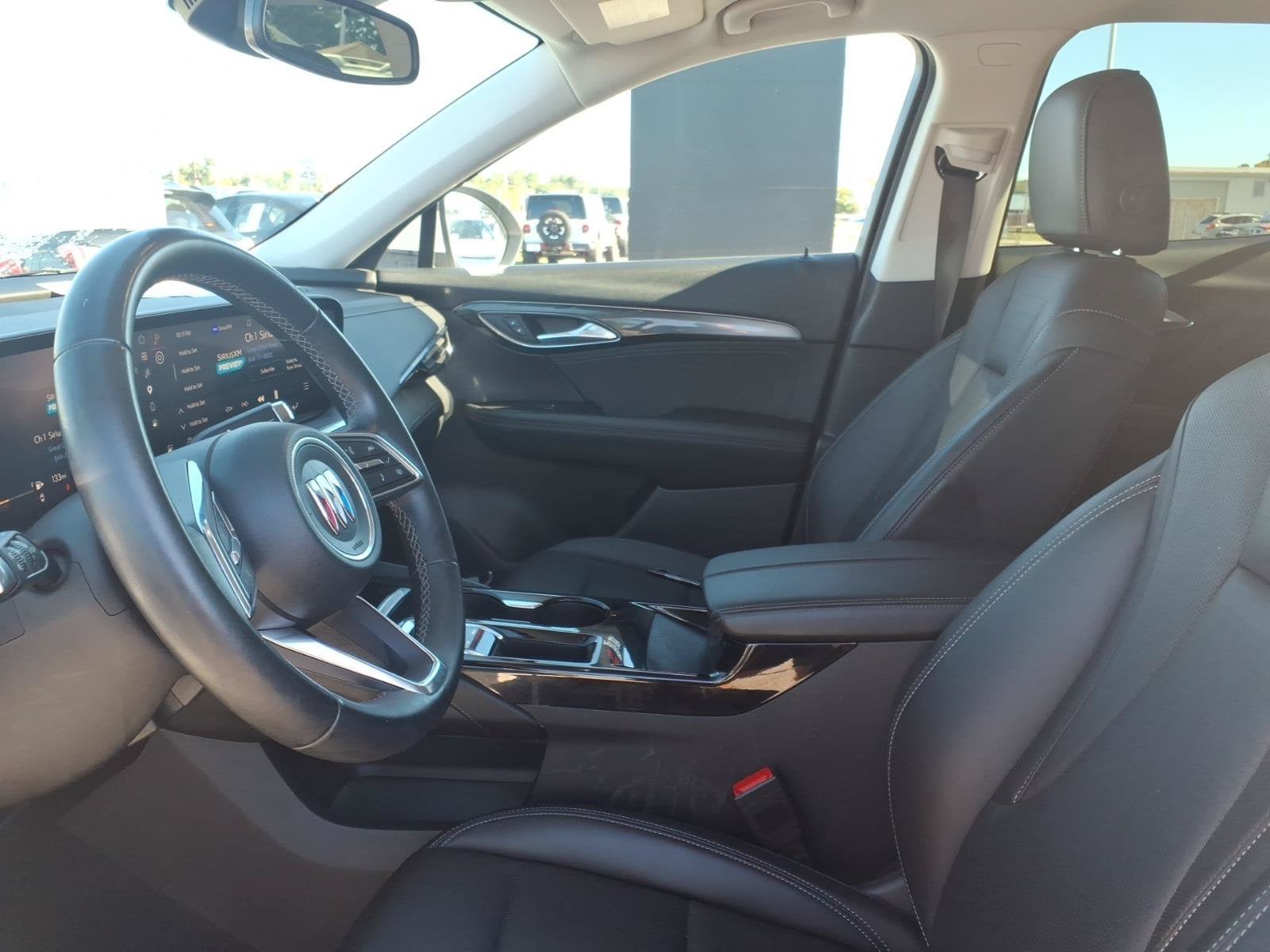 Used 2024 Buick Envision Preferred AWD/4WD image 7