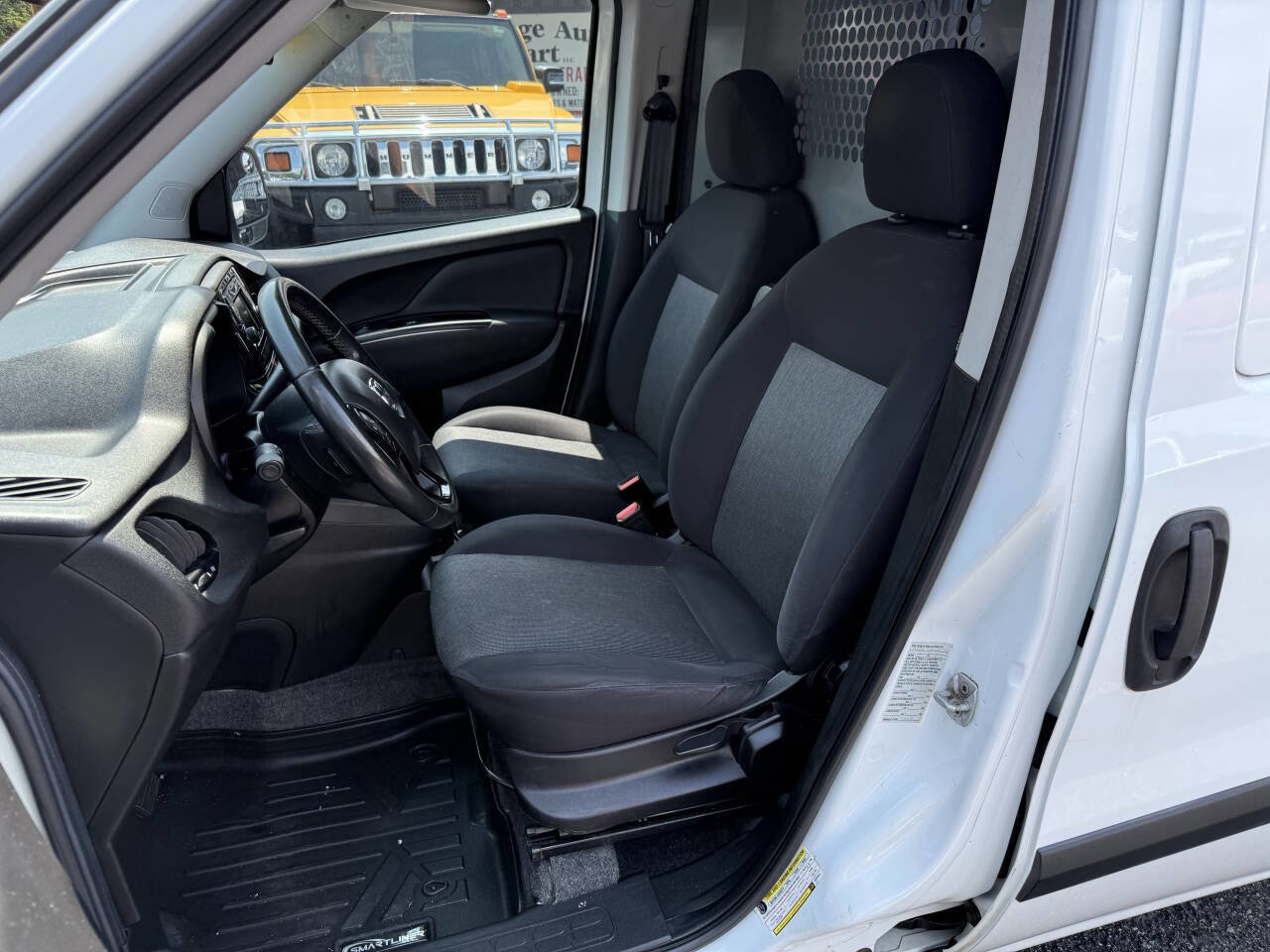 Used 2015 RAM ProMaster City Tradesman SLT w/ Rear Back-up Camera Group image 23