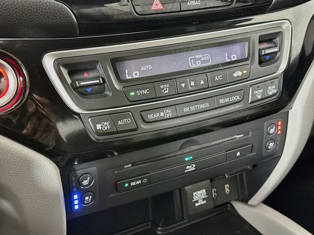 Used 2017 Honda Pilot Elite image 29