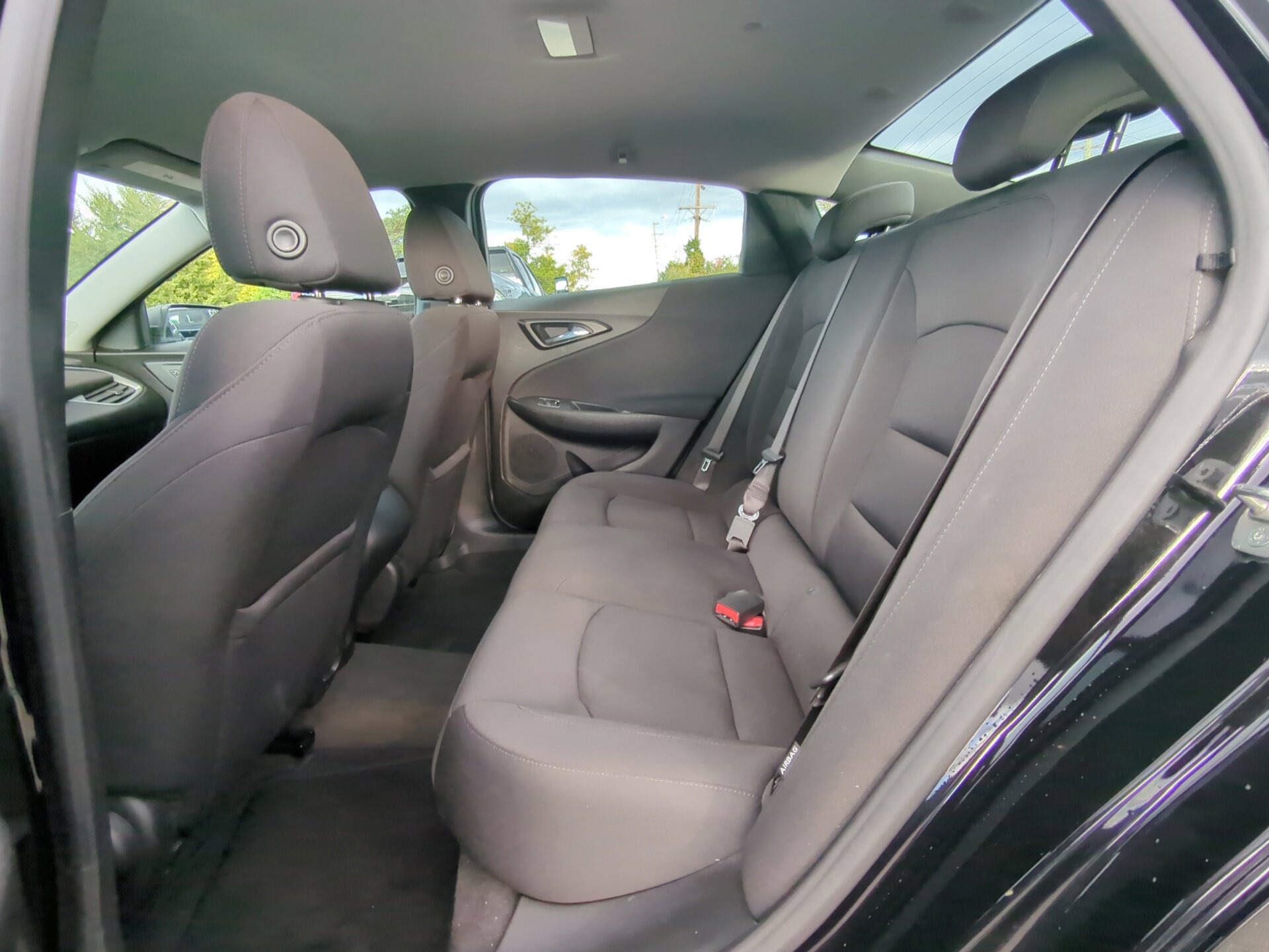 Used 2020 Chevrolet Malibu LS FWD image 11