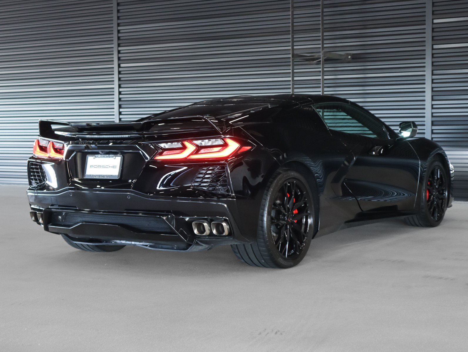 Used 2023 Chevrolet Corvette Stingray Coupe w/ Z51 Performance Package RWD image 11