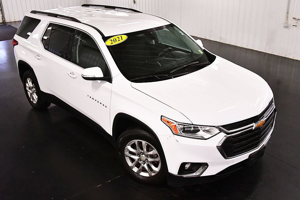 Used 2021 Chevrolet Traverse LT AWD/4WD image 12