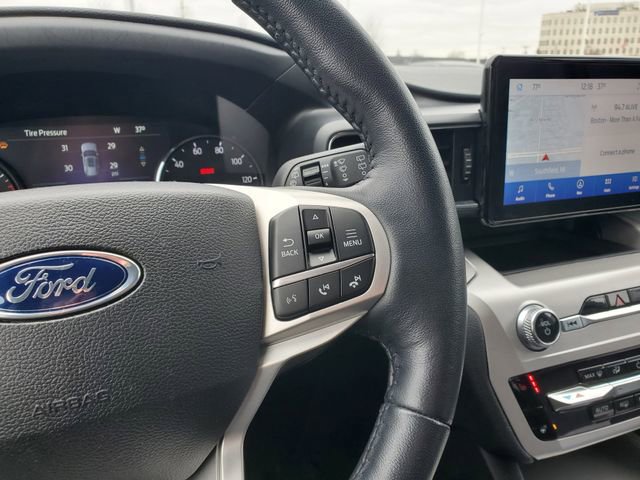 Used 2022 Ford Explorer XLT w/ Equipment Group 202A image 14