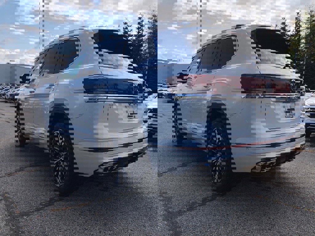 New 2025 Volkswagen Atlas SEL Premium R-Line image 4