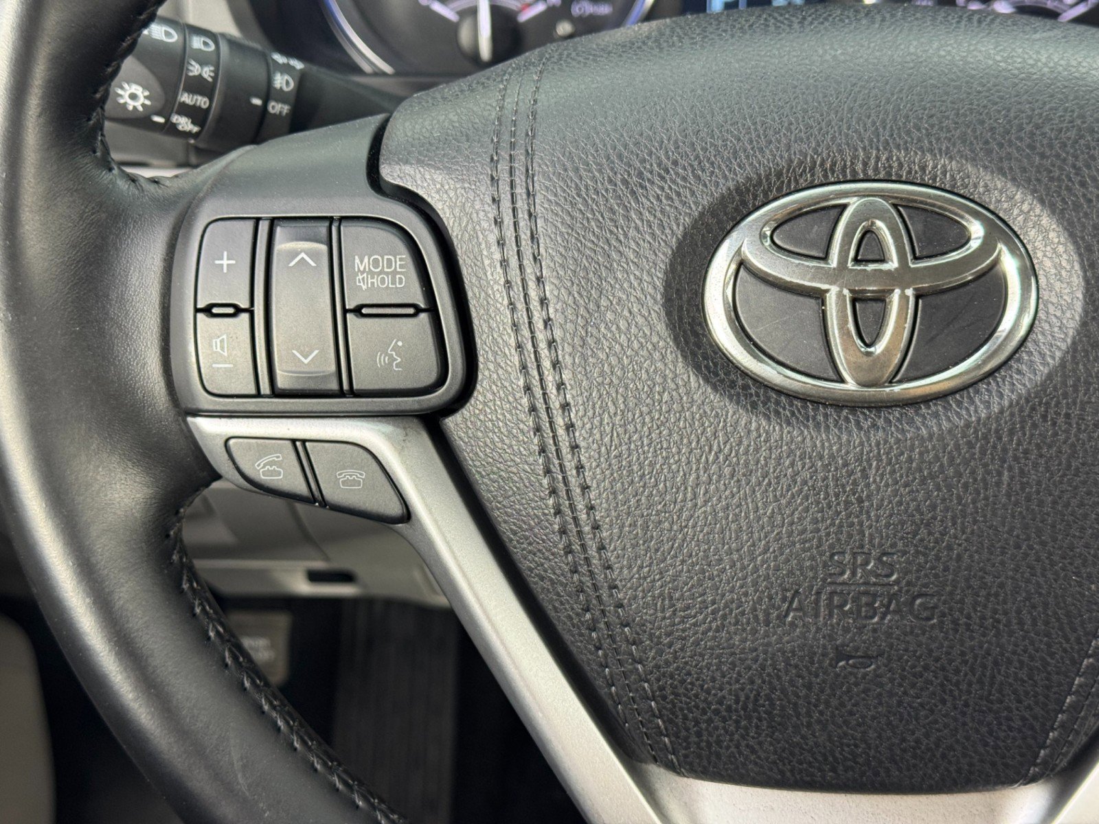 Used 2016 Toyota Highlander Plus image 19