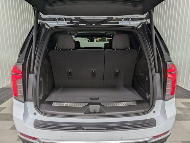 Used 2026 Chevrolet Tahoe High Country w/ Sun And Tow Package AWD/4WD image 27