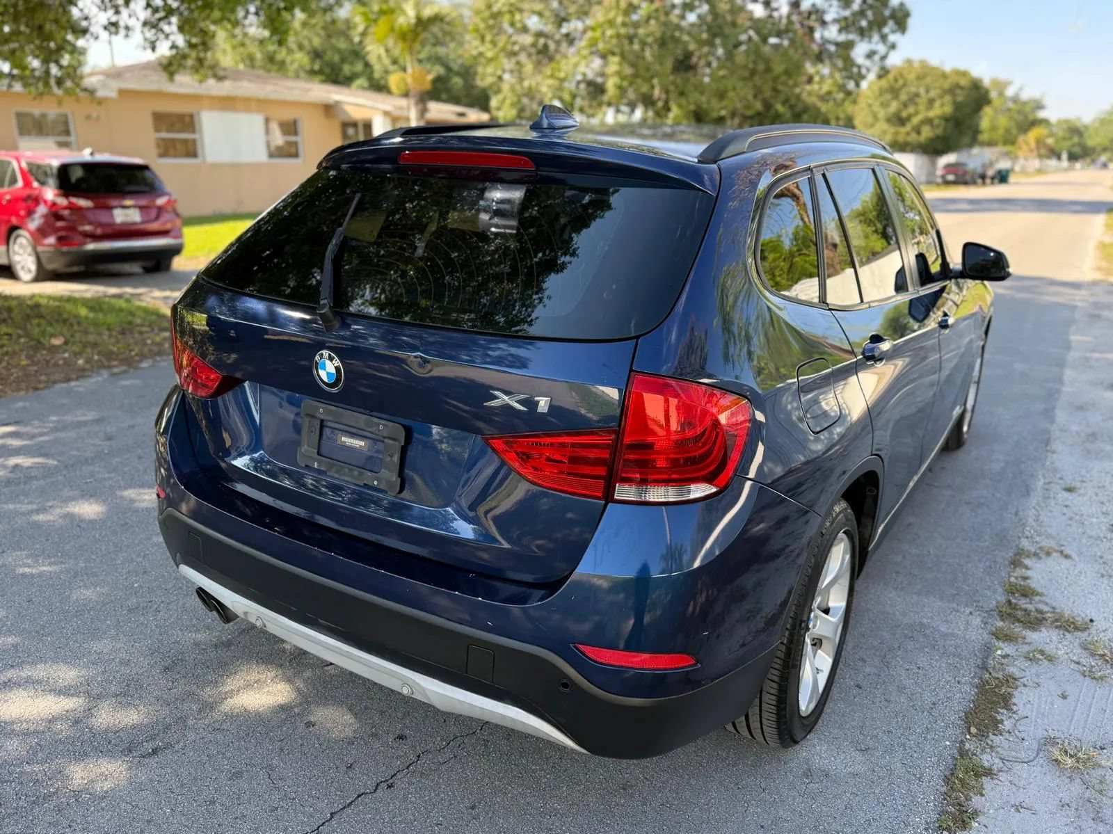 Used 2015 BMW X1 sDrive28i RWD image 4