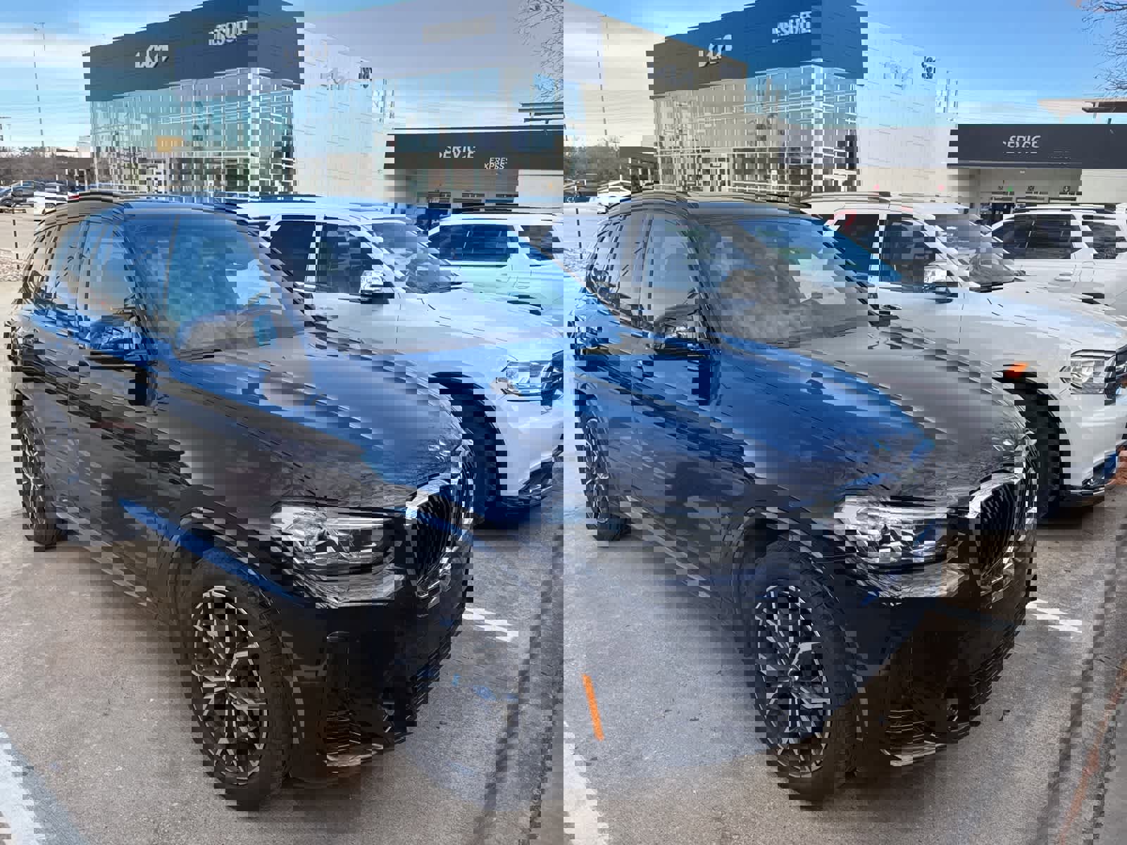 Used 2022 BMW X3 M40i w/ Premium Package image 2