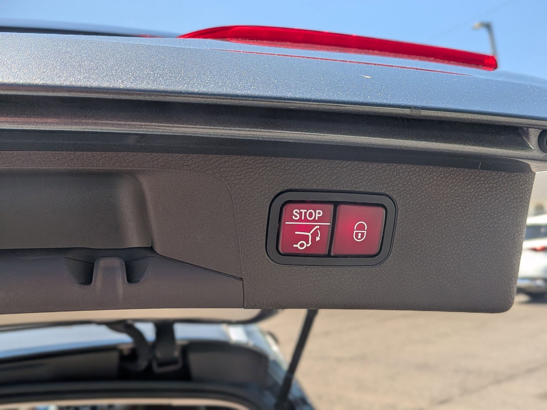 Used 2019 Mercedes-Benz E 450 4MATIC Wagon image 33