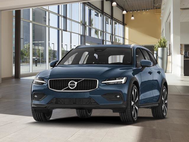 New 2026 Volvo V60 B5 Cross Country Plus w/ Protection Package Premier
