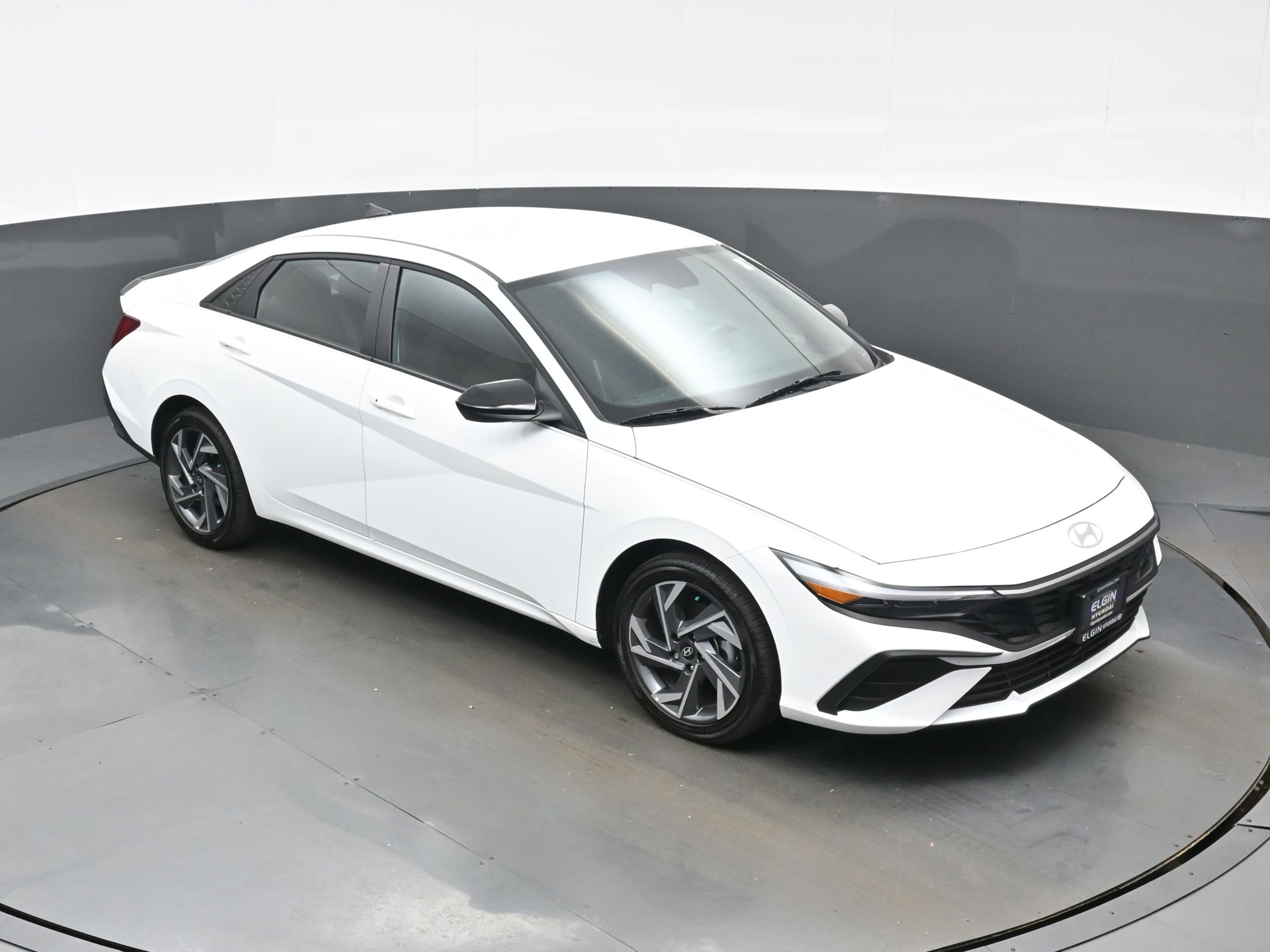 Certified 2025 Hyundai Elantra SEL image 39