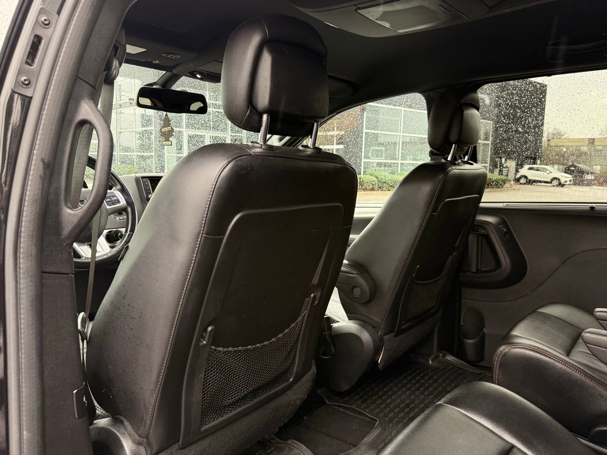 Used 2018 Dodge Grand Caravan GT image 31