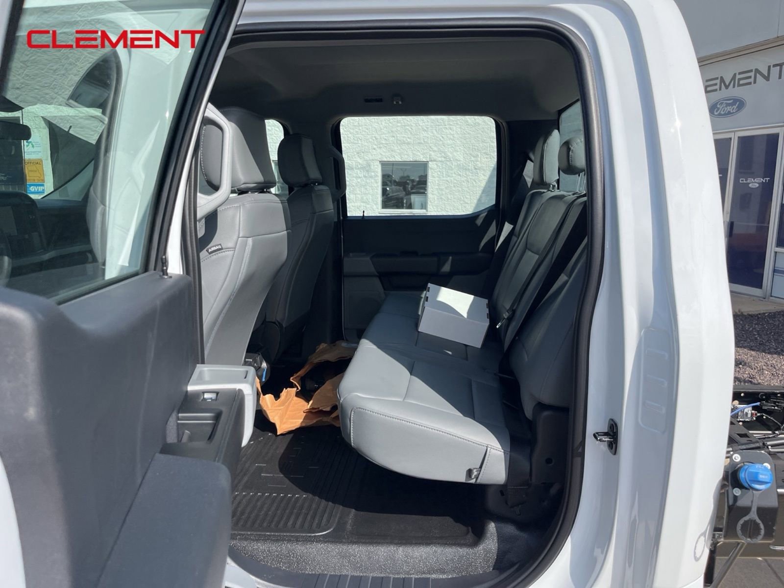 New 2026 Ford F550 4x4 Crew Cab image 34