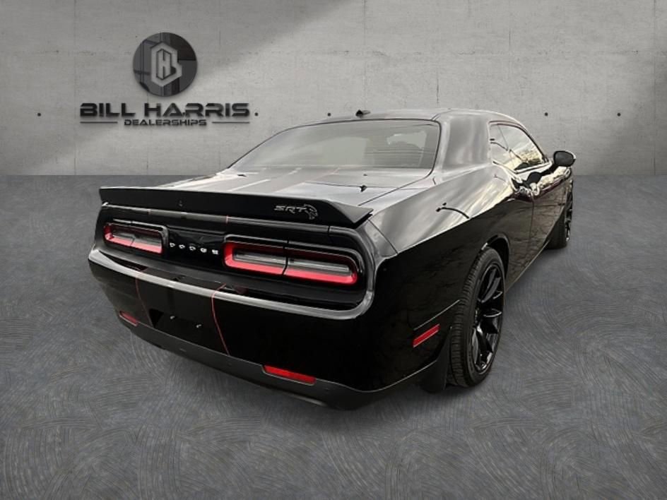 Used 2016 Dodge Challenger SRT Hellcat image 8
