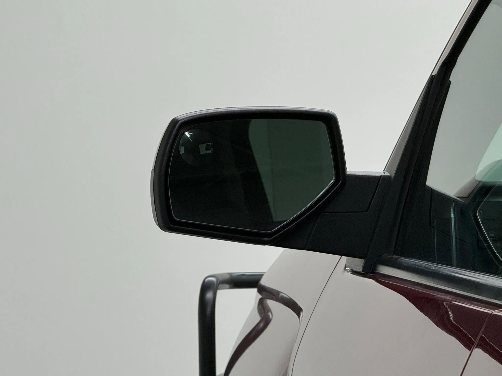 Used 2018 Chevrolet Silverado 1500 LT w/ Texas Edition RWD image 32