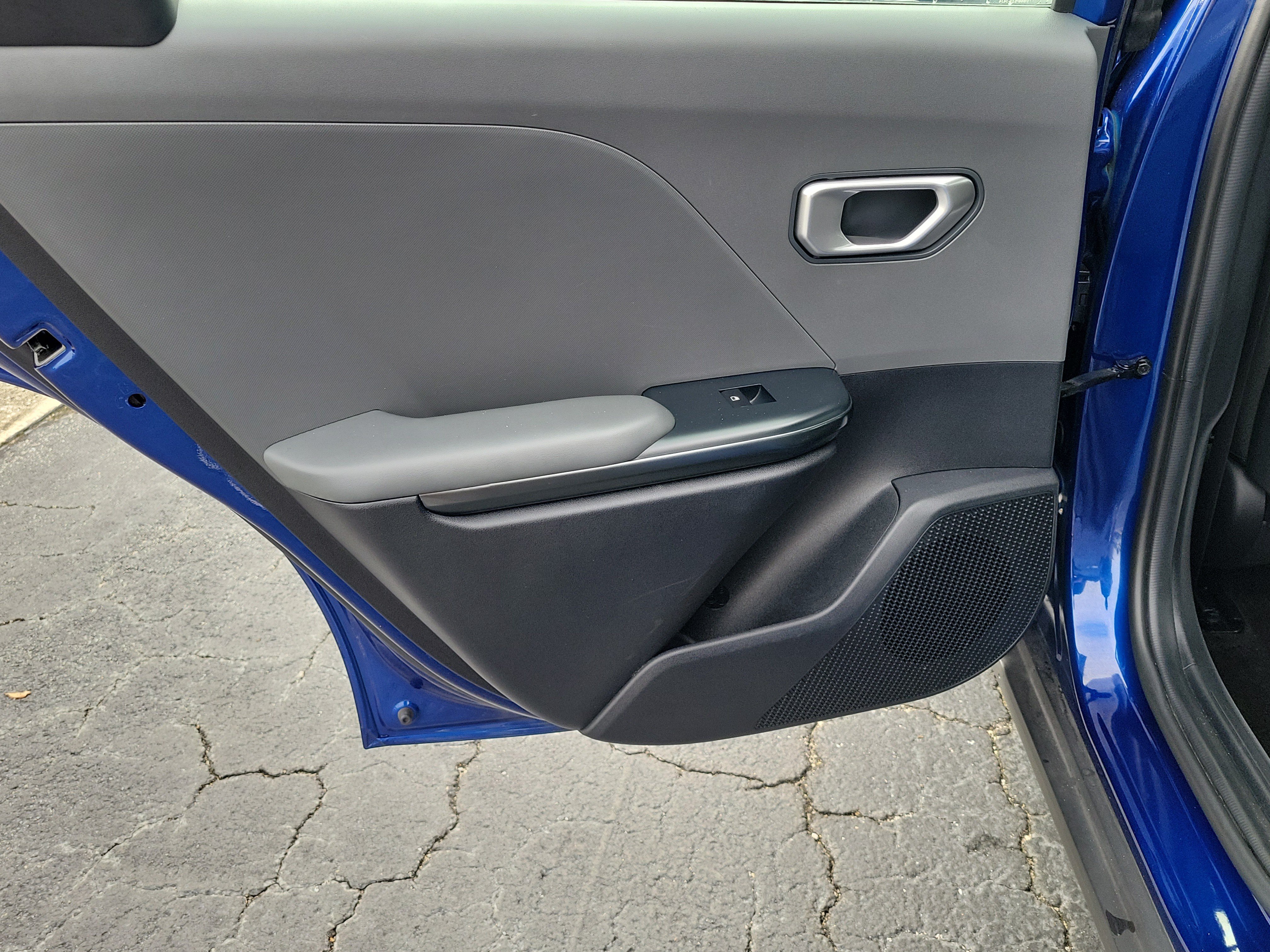 Used 2025 Kia K4 FWD image 10