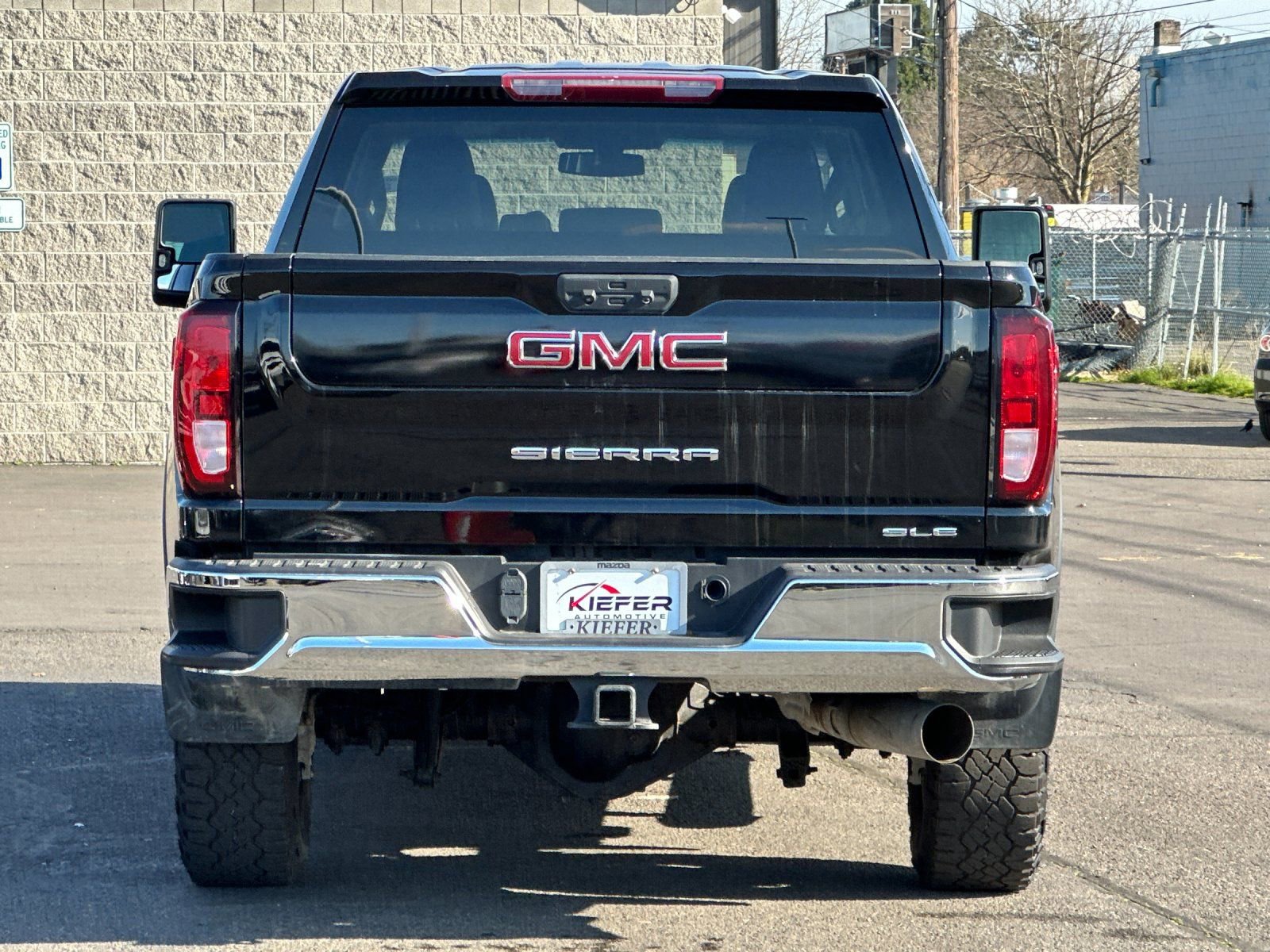 Used 2022 GMC Sierra 2500 SLE image 5