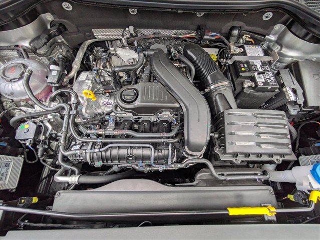 New 2026 Volkswagen Taos SE FWD image 19