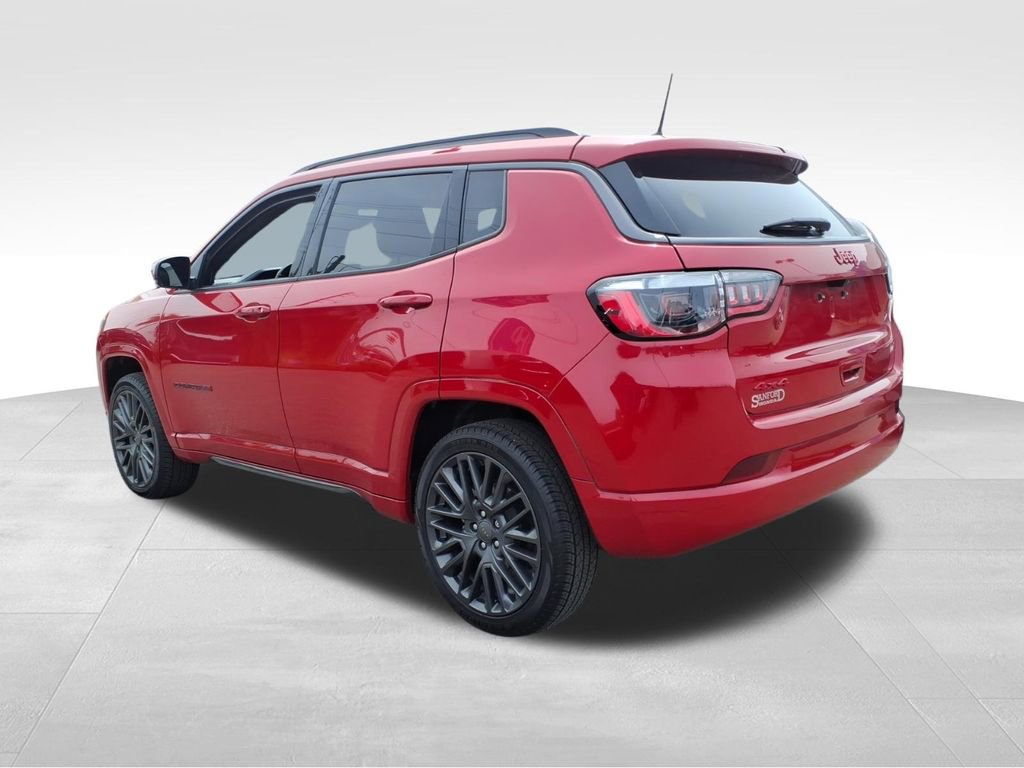 Used 2022 Jeep Compass Limited image 22