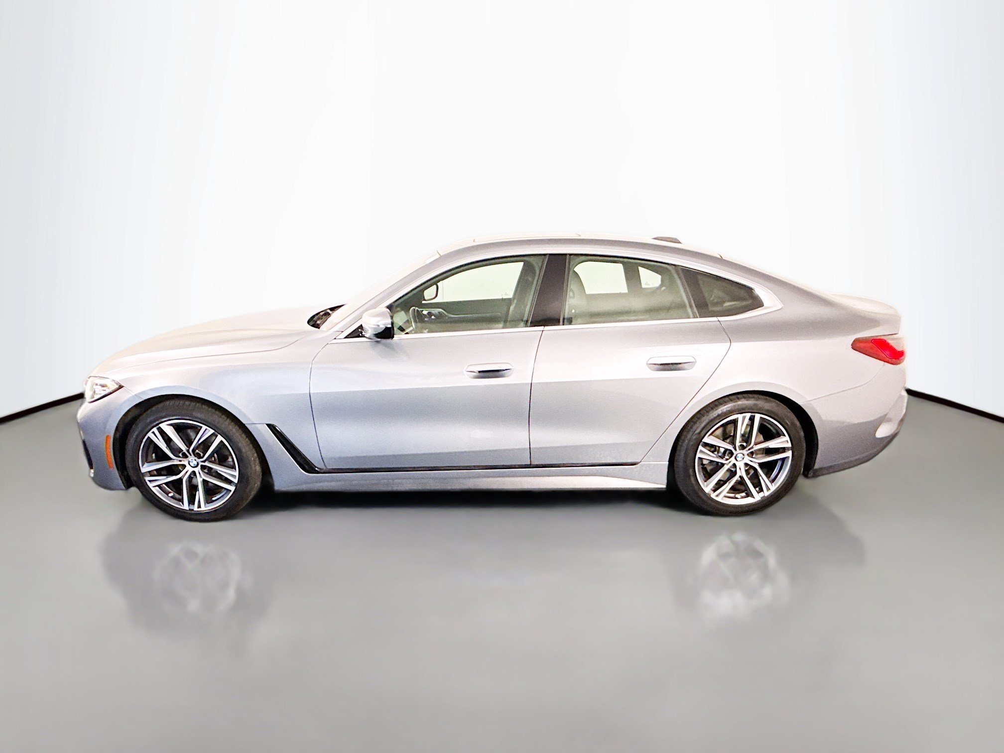 Used 2023 BMW 430i Gran Coupe xDrive w/ Premium Package AWD/4WD image 6