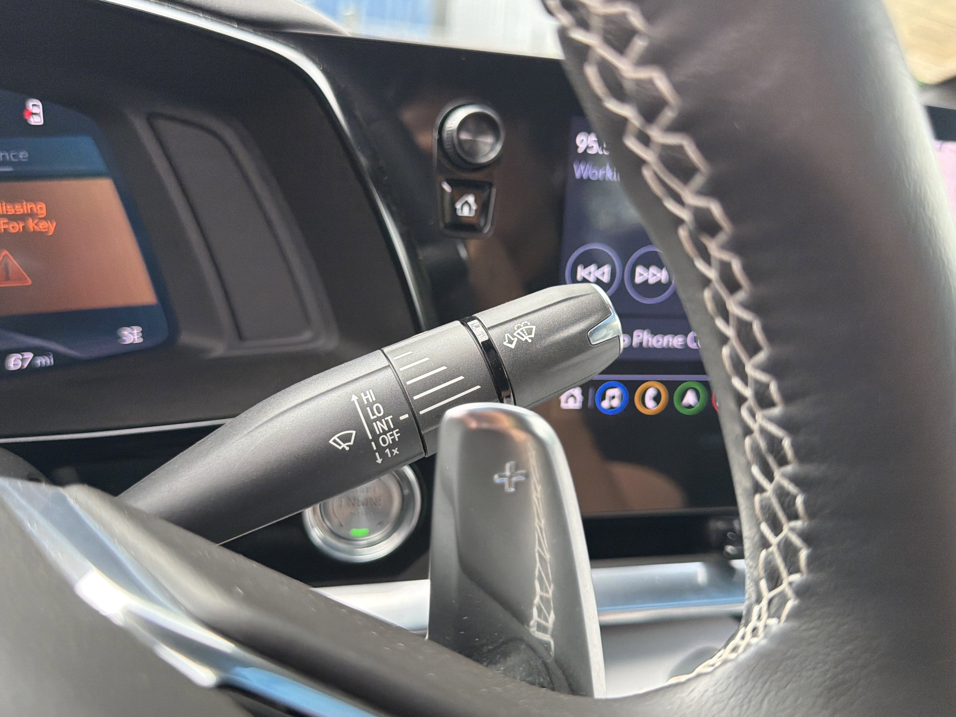 Used 2021 Chevrolet Corvette Stingray Preferred Cpe w/ Z51 Performance Package RWD image 37