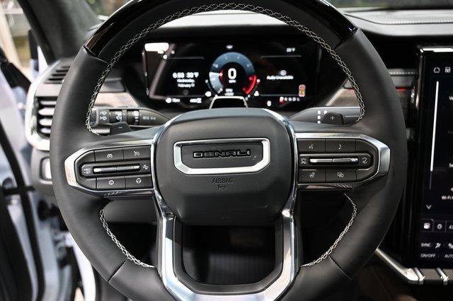 New 2026 GMC Acadia Denali Ultimate w/ LPO, Floor Liner Package image 24