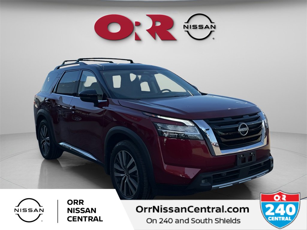 Used 2022 Nissan Pathfinder Platinum w/ Cargo Package image 3