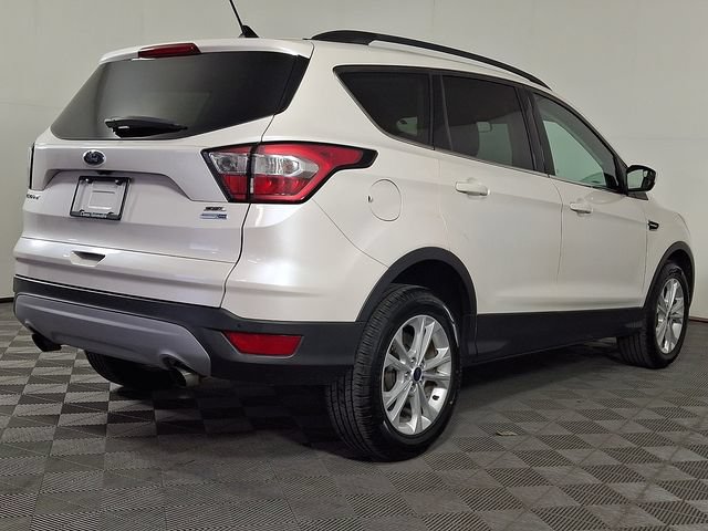 Used 2018 Ford Escape SEL AWD/4WD image 9