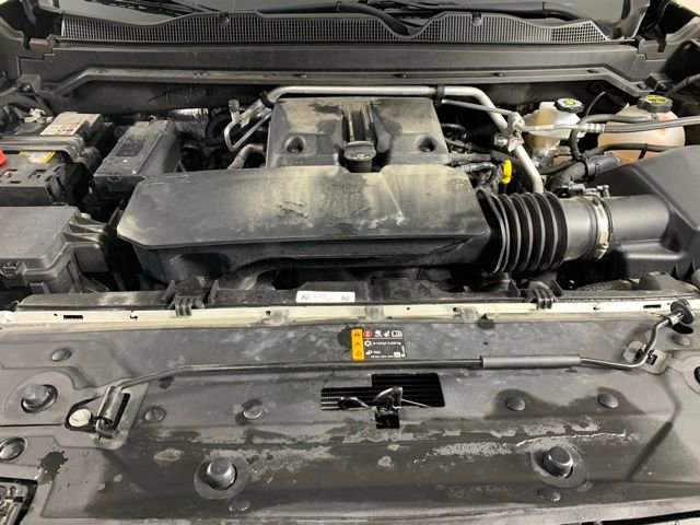 Used 2025 GMC Canyon Elevation image 30