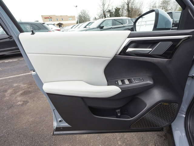 New 2026 Mitsubishi Outlander SE AWD/4WD image 9