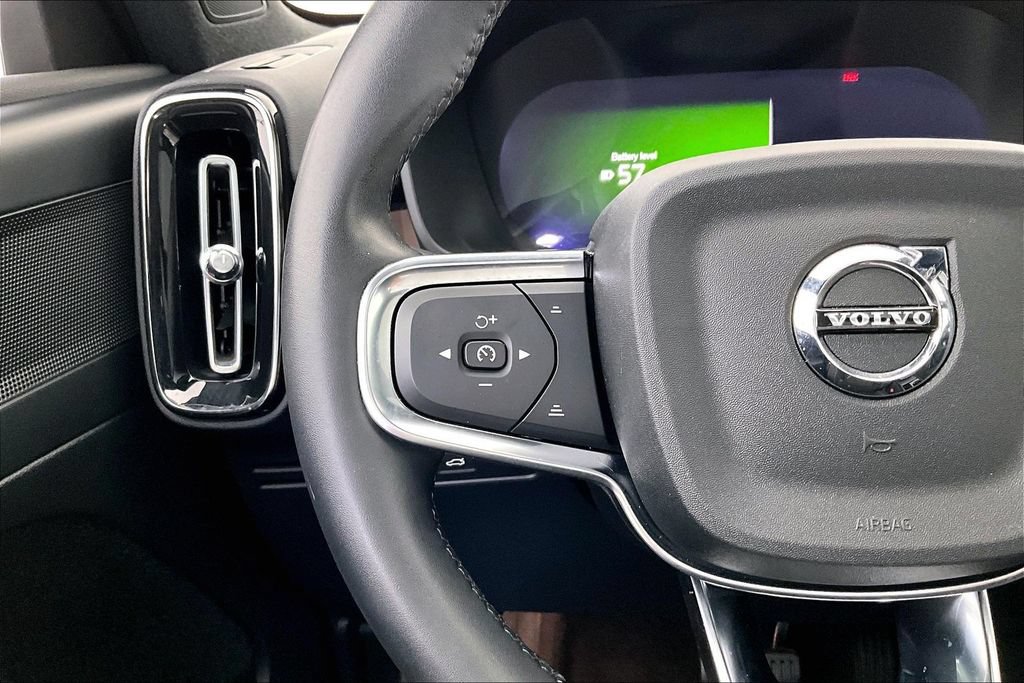 Certified 2023 Volvo XC40 Recharge Plus AWD/4WD image 24