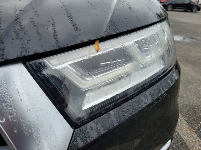 Used 2018 Audi Q5 2.0T Premium Plus w/ Premium Plus Package image 10