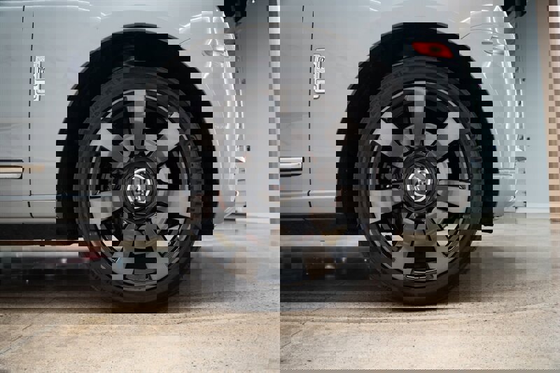 Used 2020 Rolls-Royce Cullinan image 14