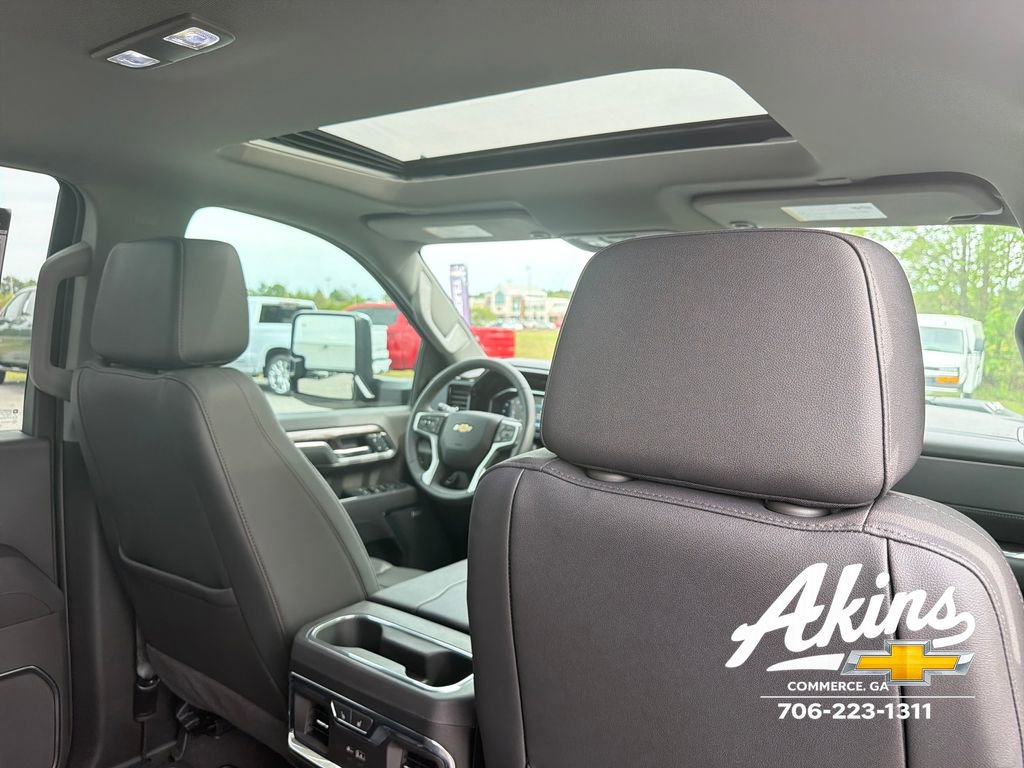 New 2025 Chevrolet Silverado 2500 LTZ w/ LTZ Convenience Package AWD/4WD image 17