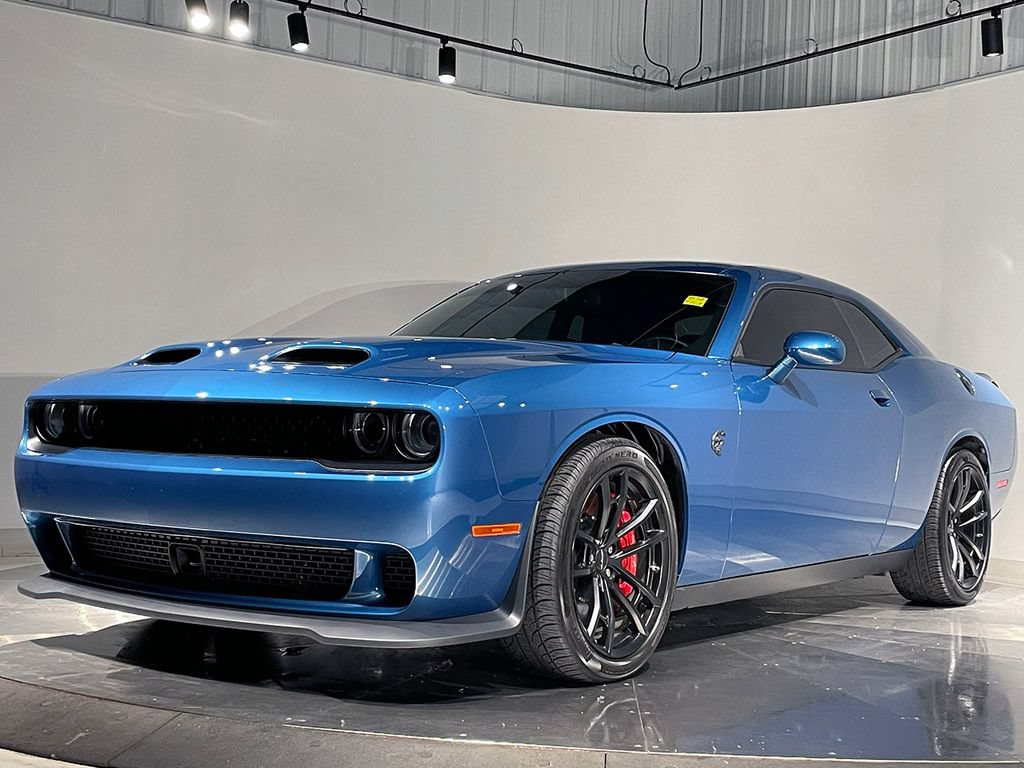Used 2023 Dodge Challenger SRT Hellcat w/ Driver Convenience Group RWD image 22