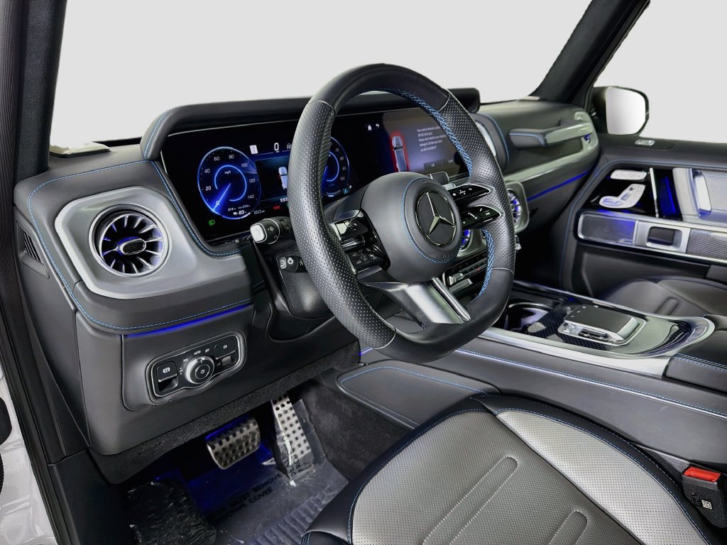 Used 2025 Mercedes-Benz G 580 w/ EQ Technology image 9